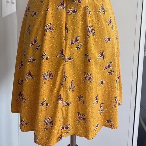 Wild Fable Dress Size Medium Floral Yellow Woven Strappy Tie Back Square Neck - Picture 6 of 6